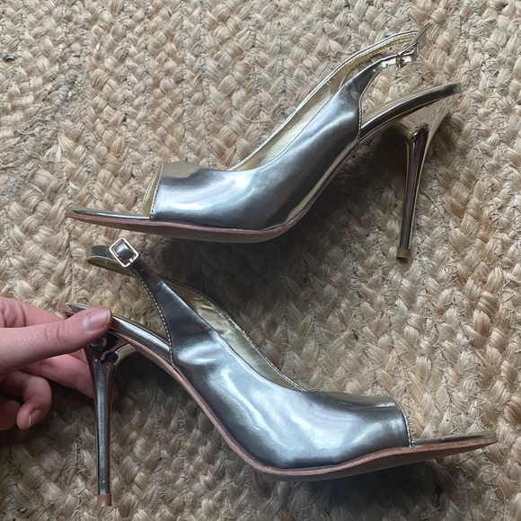 NWOT Y2K Slingback heels from ALDO in Champagne Gold - Picture 4 of 9